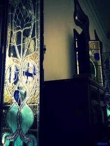 Art Nouveau stained glass 
